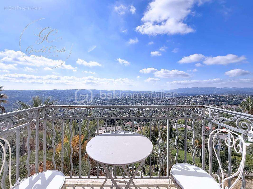 Appartement à GRASSE