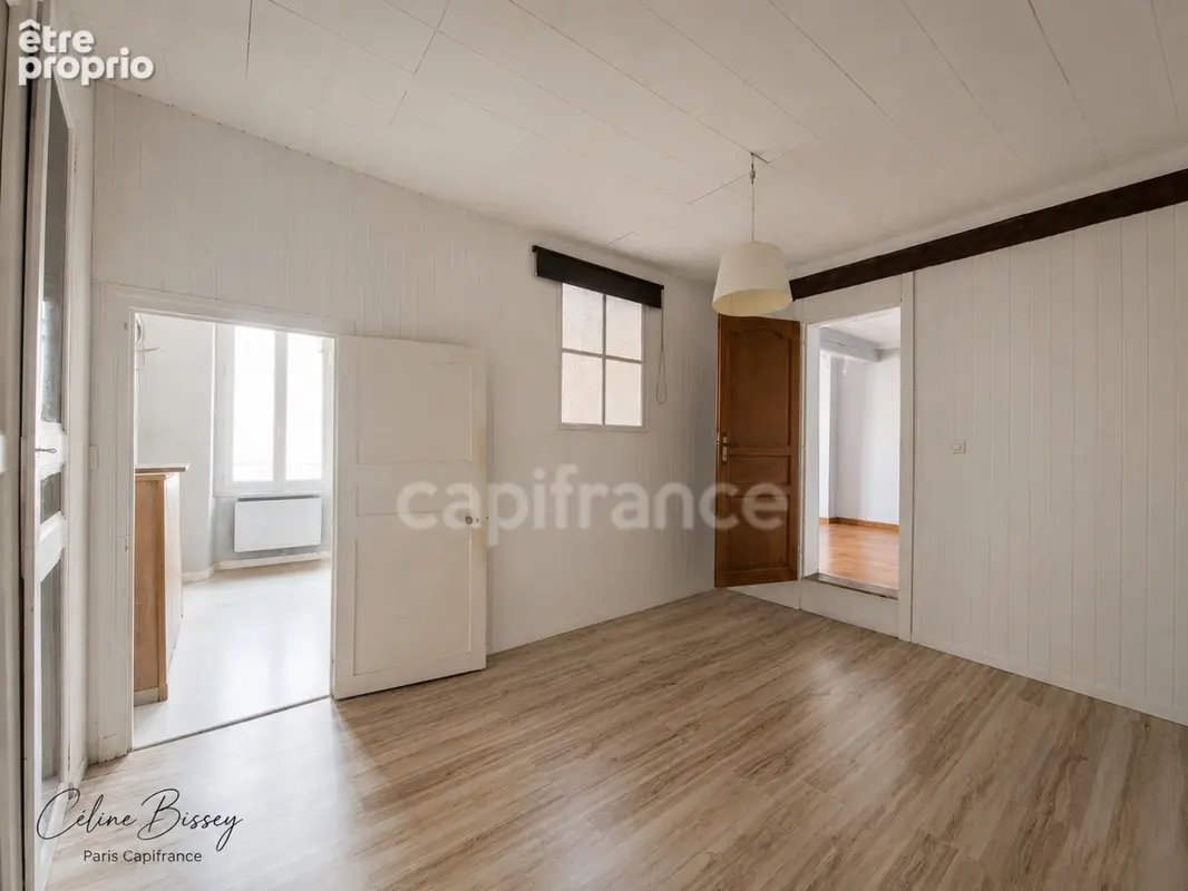 Maison de ville 228M2, 4 chambres, cour et terrasse - photo 9