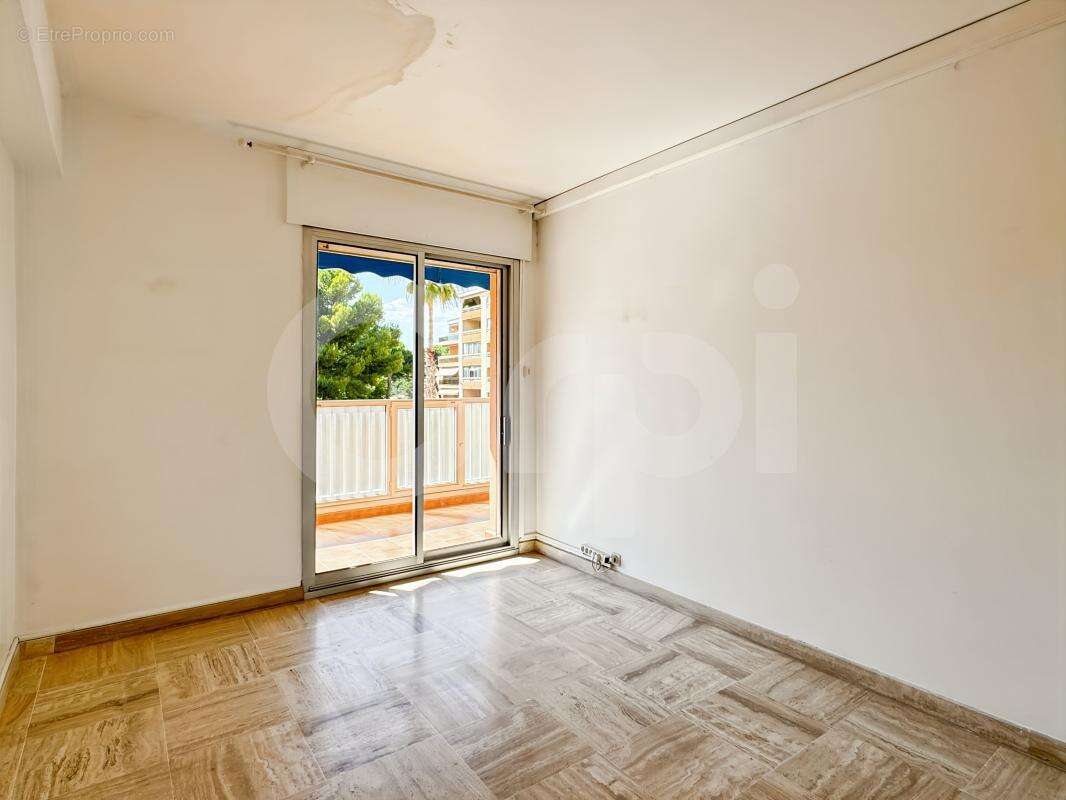 Appartement À Vendre - photo 10