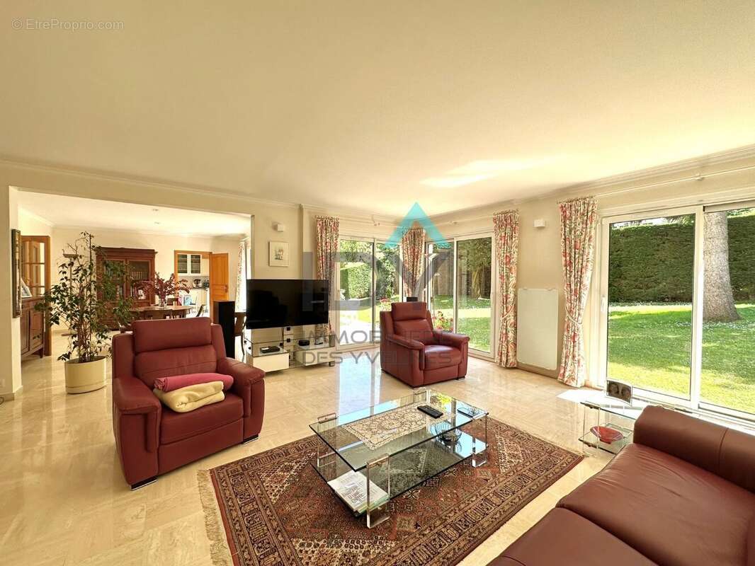 Maison à L'ETANG-LA-VILLE