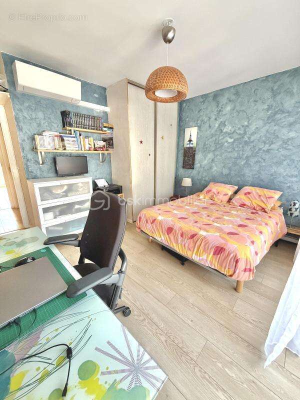 Appartement à SIX-FOURS-LES-PLAGES