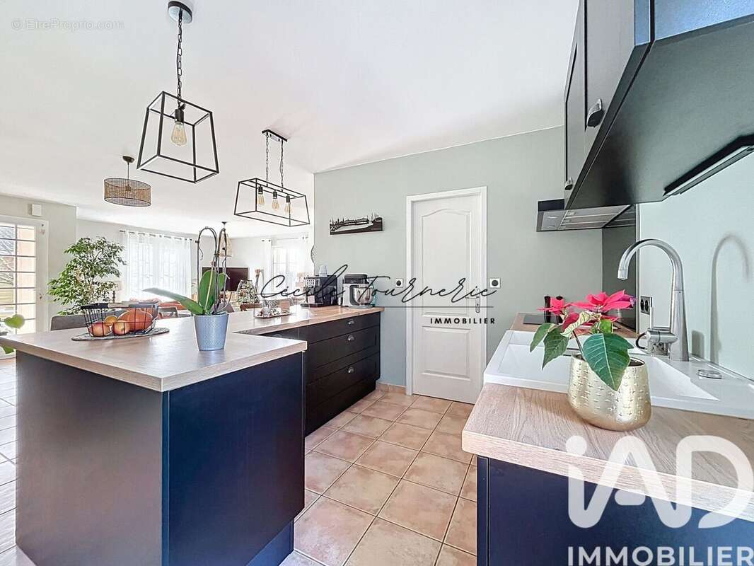 Photo 2 - Maison à PRIGNAC-ET-MARCAMPS