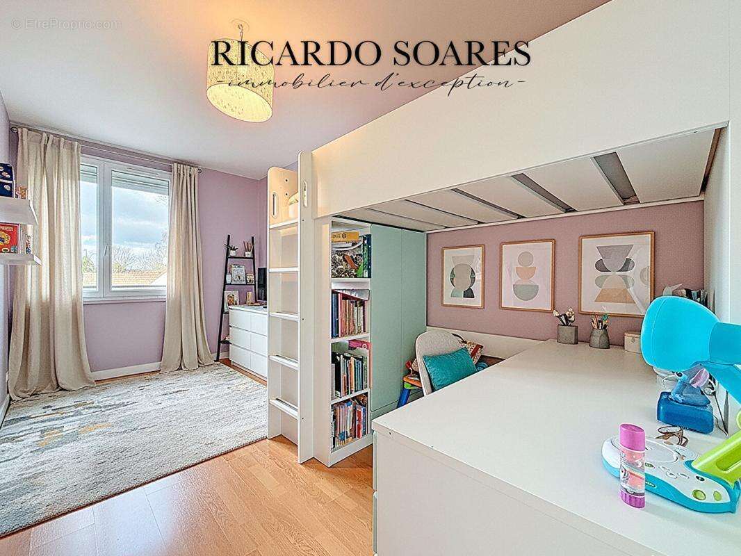 Appartement à GOUVIEUX