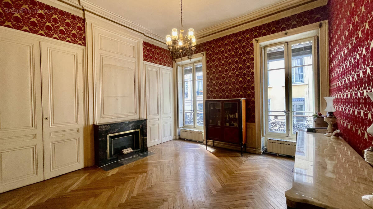 Appartement à LYON-1E