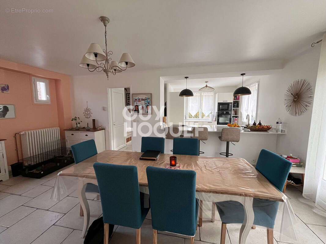 Maison à MORET-SUR-LOING