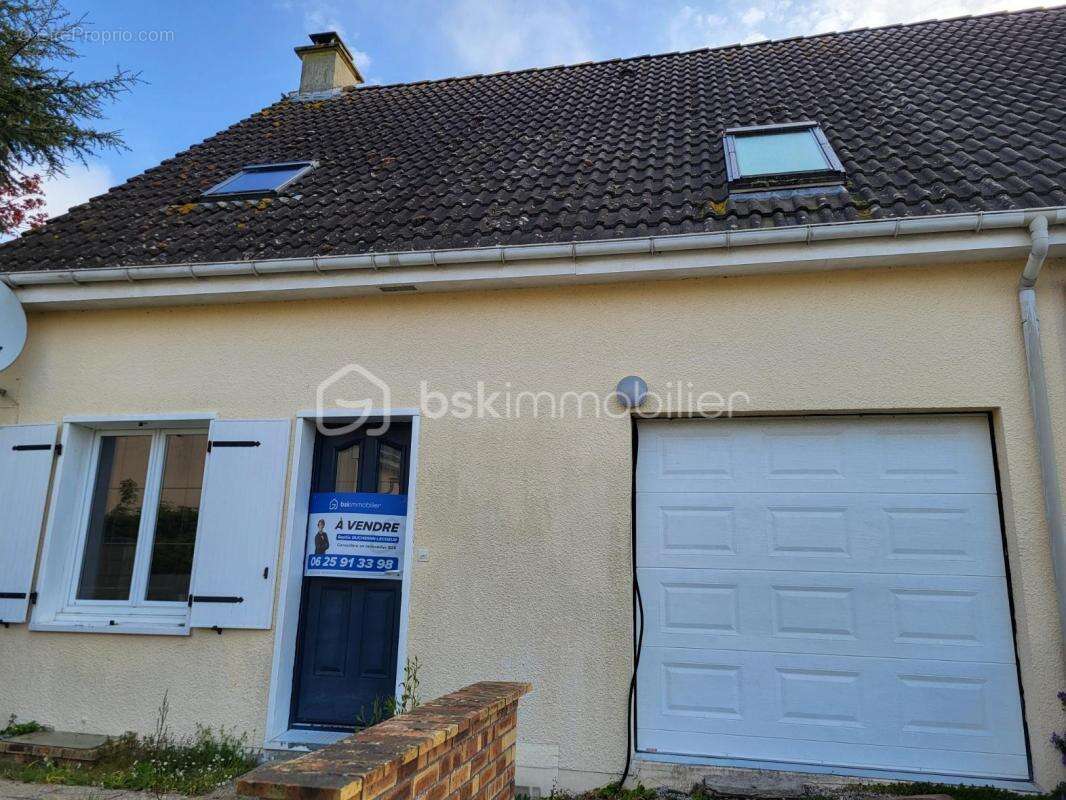 Maison à SAINT-PIERRE-EGLISE