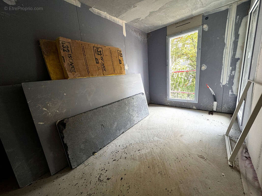 Appartement à PARIS-20E