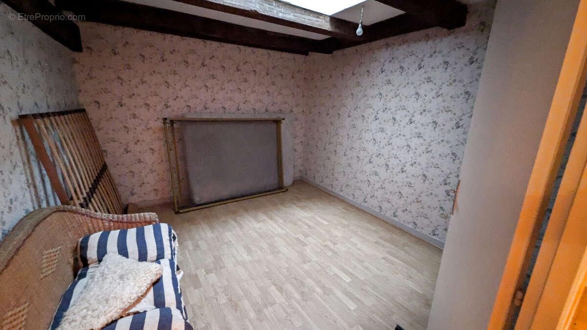 Magné centre bourg 4 ch - photo 7