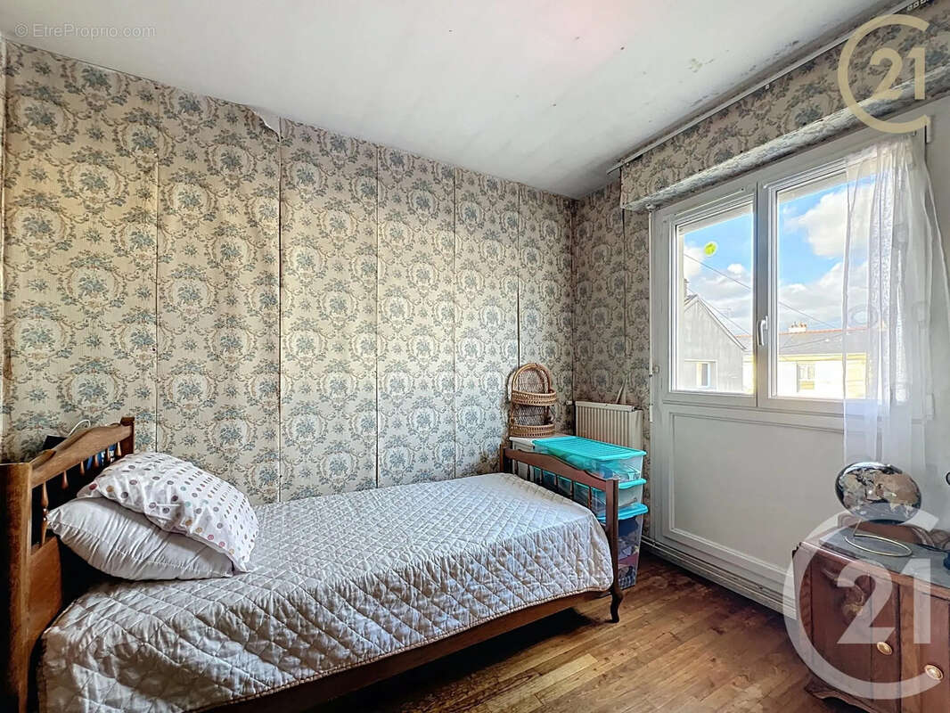 Maison à LES PONTS-DE-CE