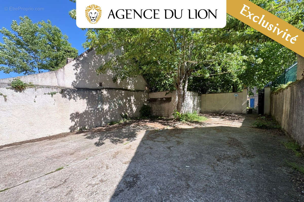 Appartement à CHATEAUNEUF-EN-THYMERAIS
