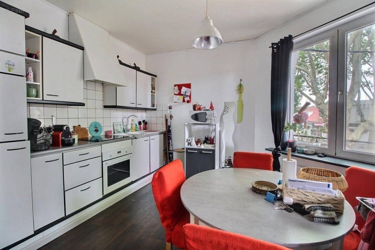 Appartement à MONS-EN-BAROEUL