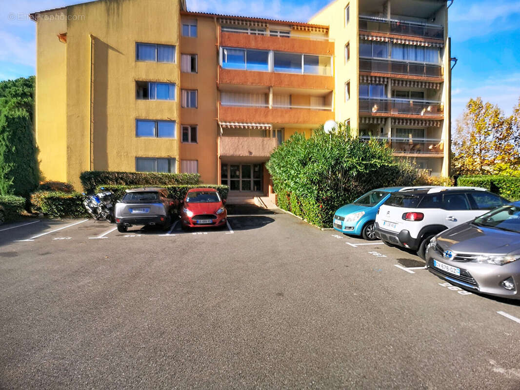 Appartement à FREJUS