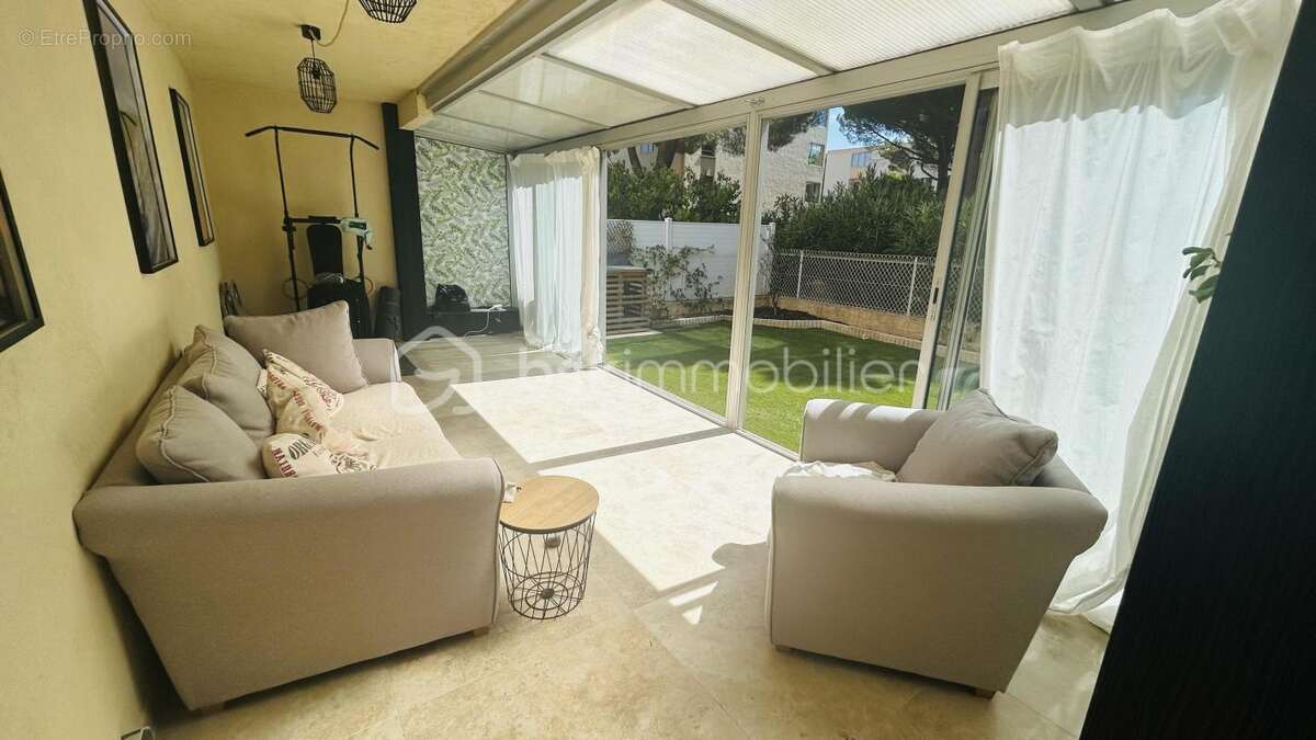 Appartement à SANARY-SUR-MER