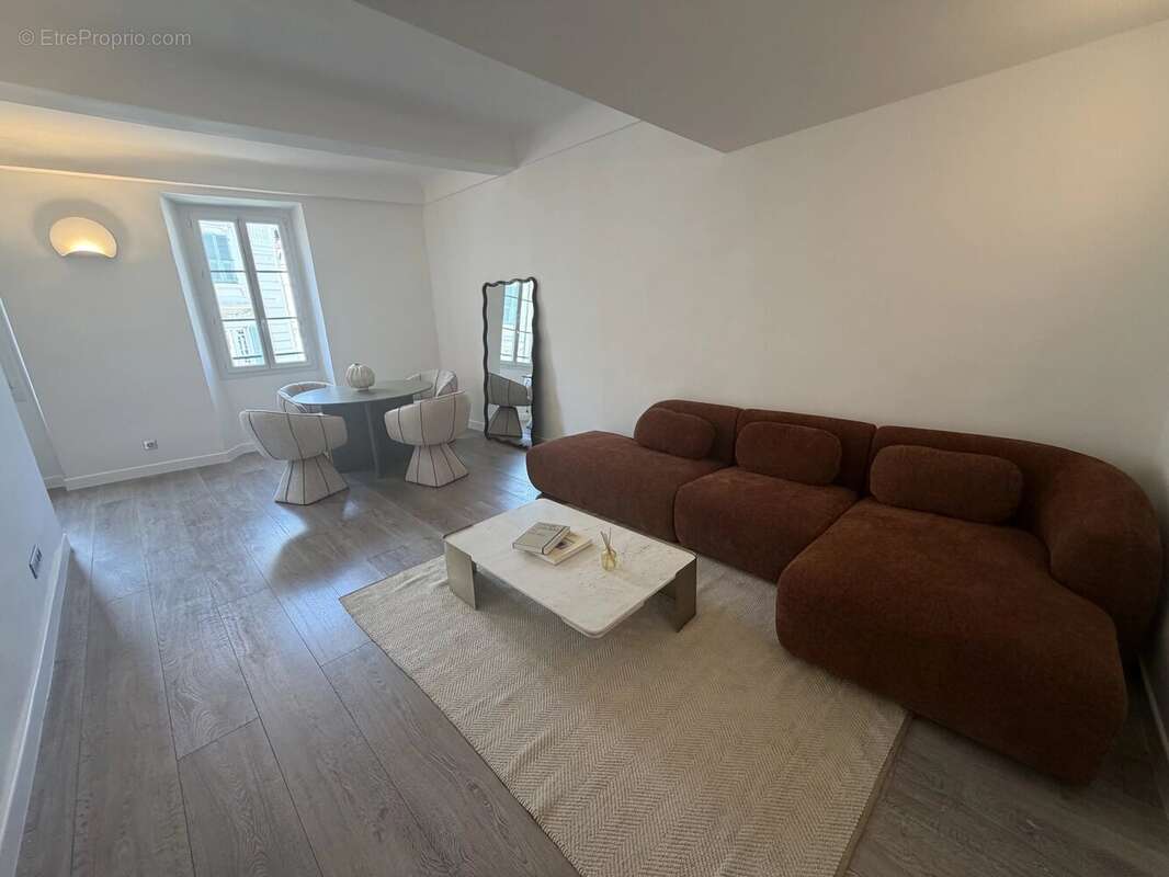 3 pieces carre d'or / zone pietonne - photo 2