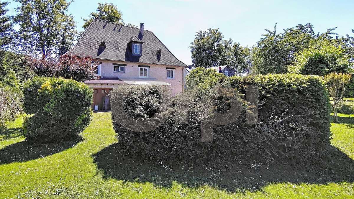 Maison à TERRASSON-LAVILLEDIEU