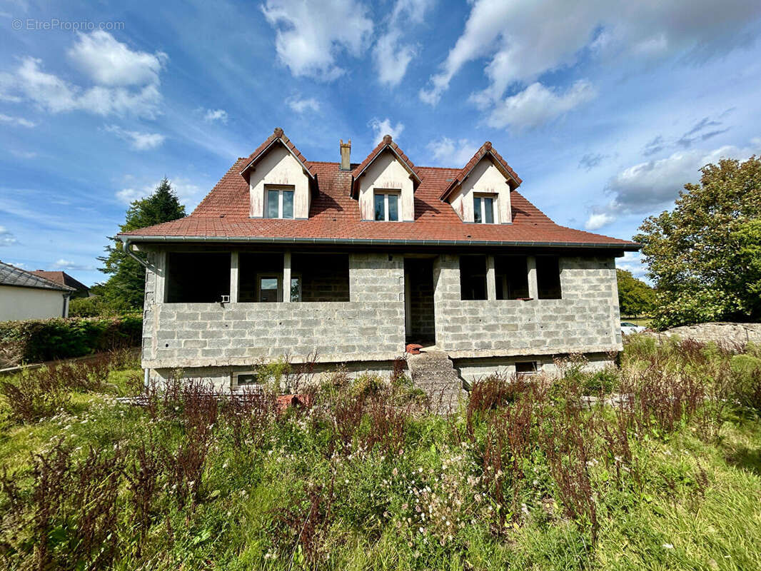 Maison à LA CHAPELLE-GAUTHIER