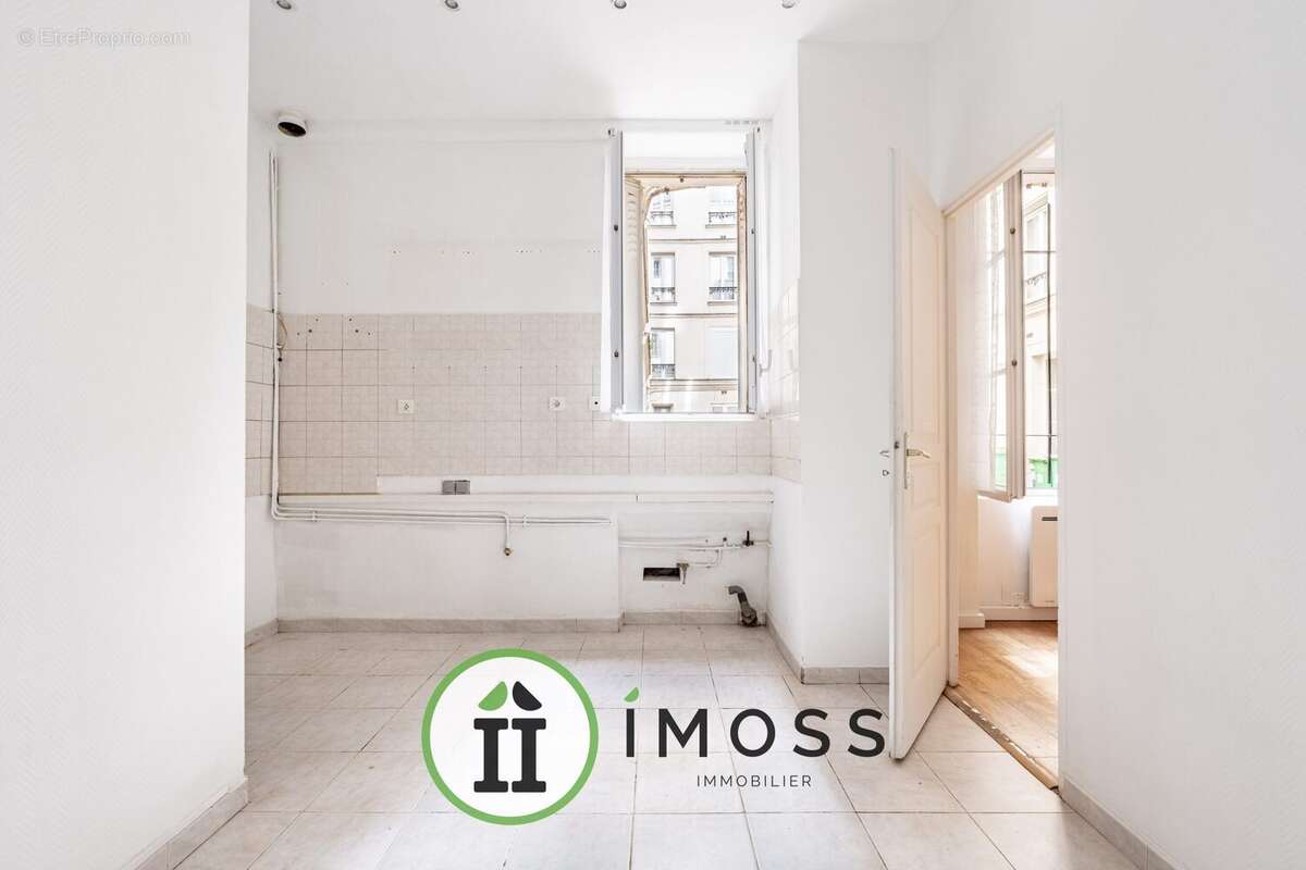Appartement à PARIS-18E