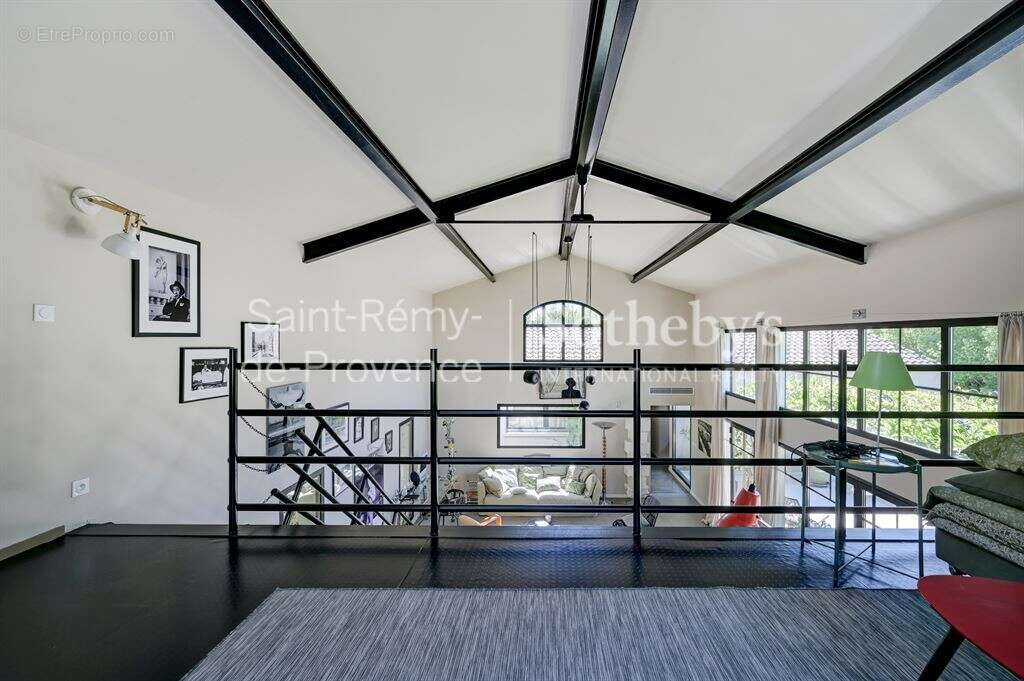 Saint Rémy de Provence - Belle maison contemporaine à 10mn à pied du centre ville - photo 8