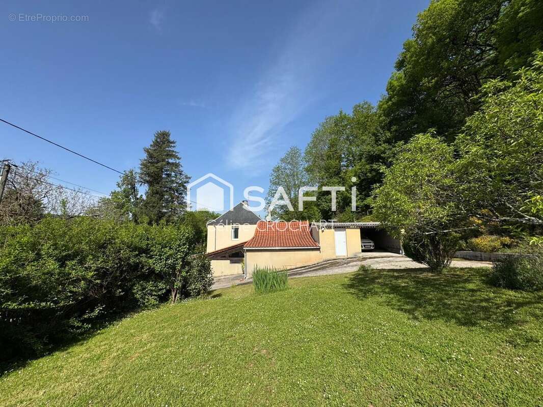 Photo 3 - Maison à LE LARDIN-SAINT-LAZARE