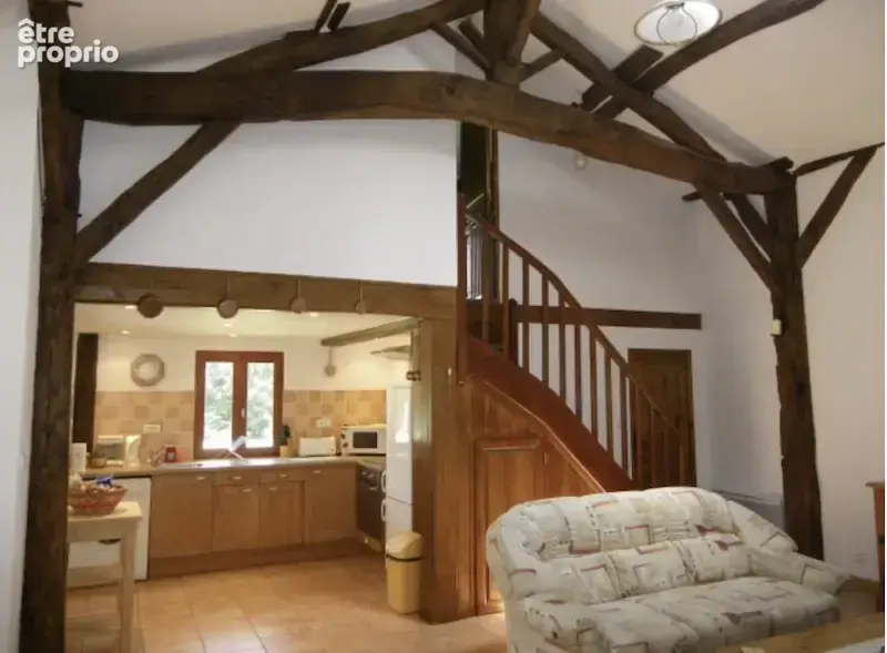 Belle maison en pierre, divisée n 3, avec une piscine, grange et grand jardin - photo 13