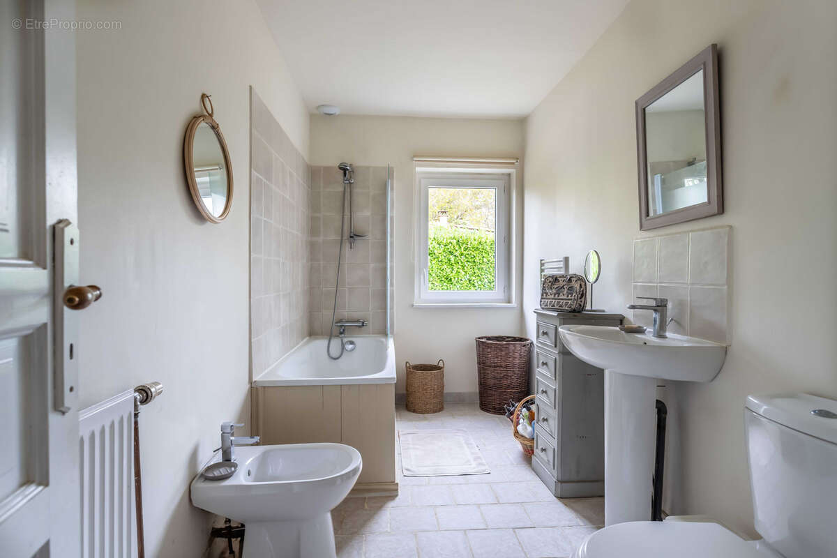 Maison à CASTILLONNES