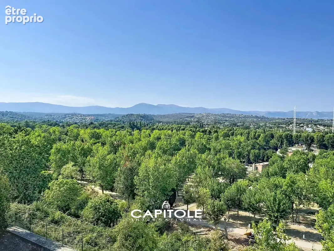Antibes – Appartement d’exception 4 pièces de 159 m² en dernier étage – Vue mer et montagnes – Grande terrasse – Piscine – Doubl - photo 11