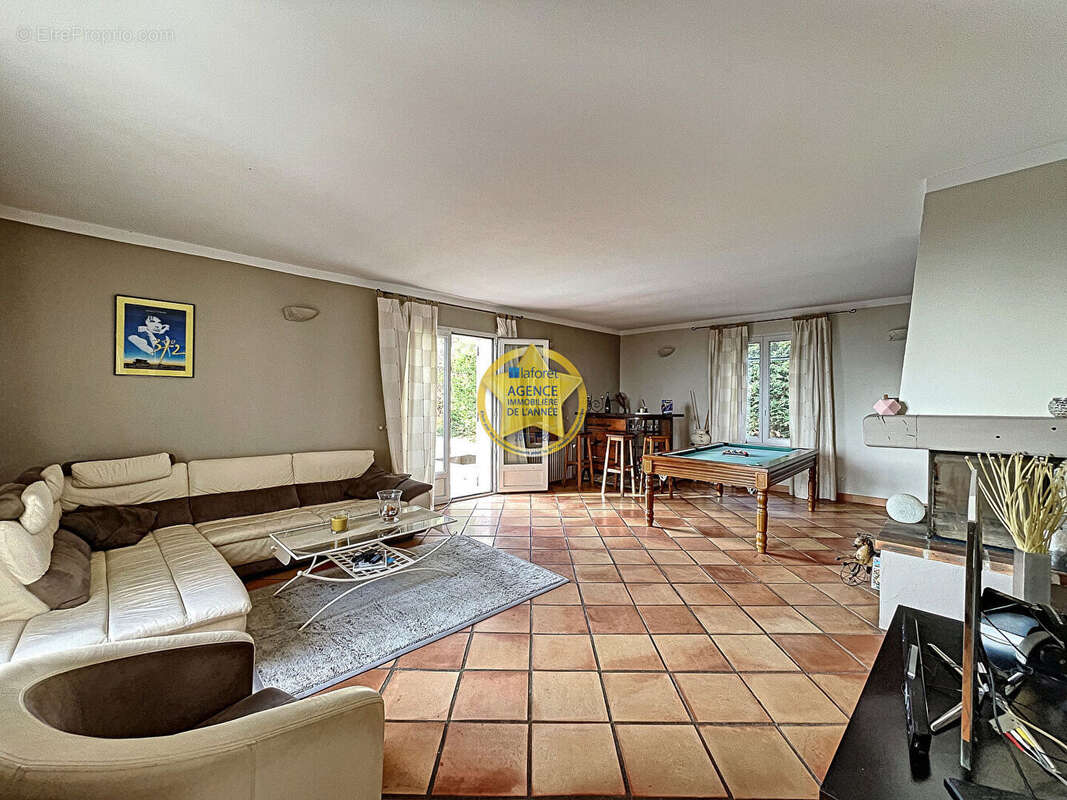 Maison à ROCHEFORT-DU-GARD