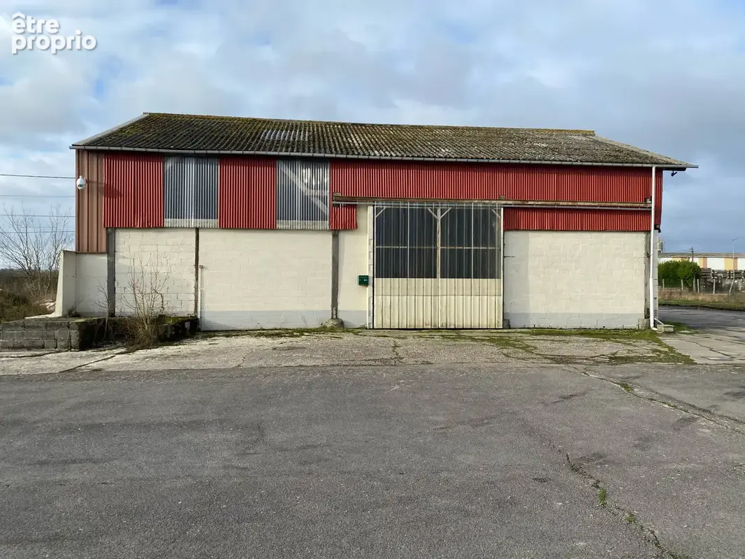 Immeuble avec 3 appartements + local artisanal - photo 14