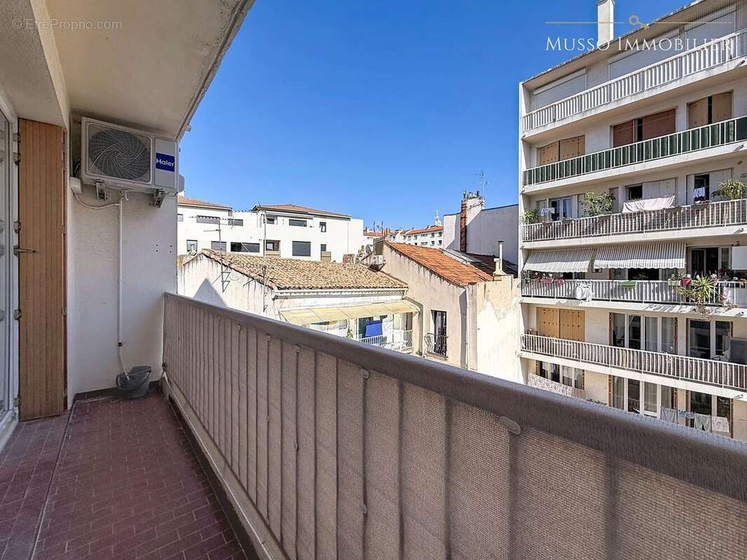 Appartement à MARSEILLE-7E