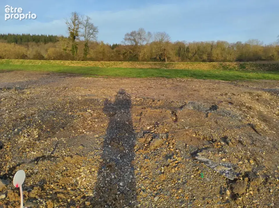Terrain à LE BREUIL-EN-AUGE