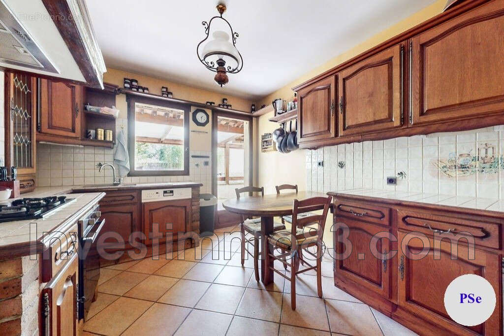 Maison à NANS-LES-PINS