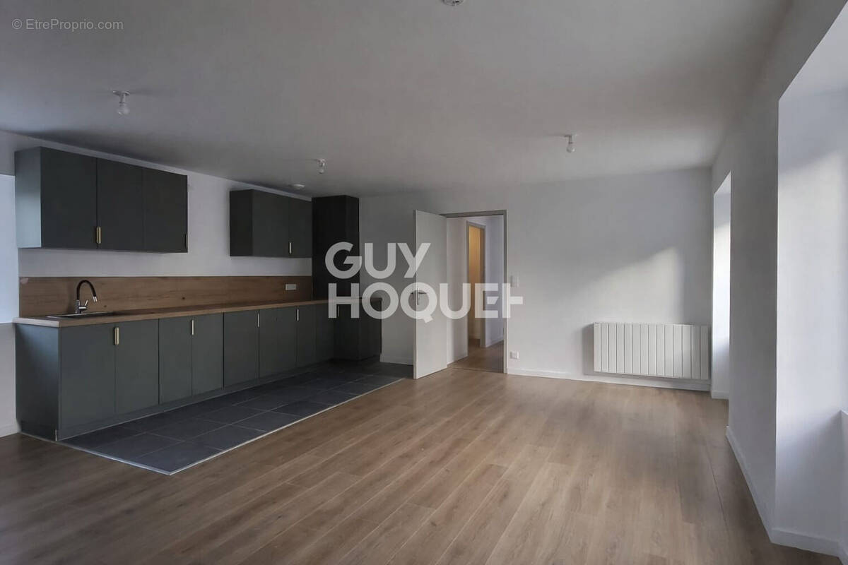 Appartement à GRAND-CHAMP