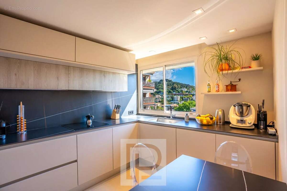 Appartement à LE CANNET