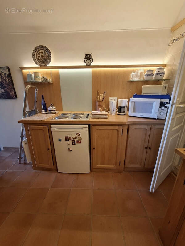 Appartement à BERRE-LES-ALPES