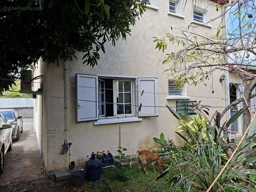 Maison à LA POSSESSION