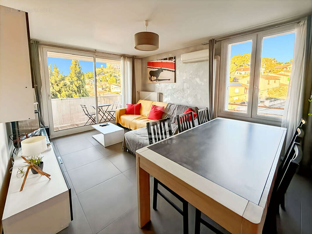 Appartement à VITROLLES