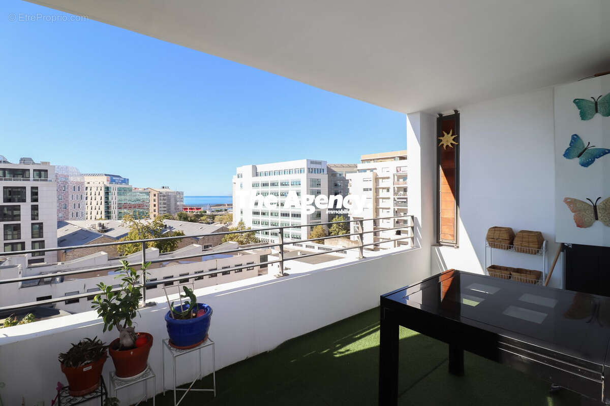 Appartement à MARSEILLE-2E