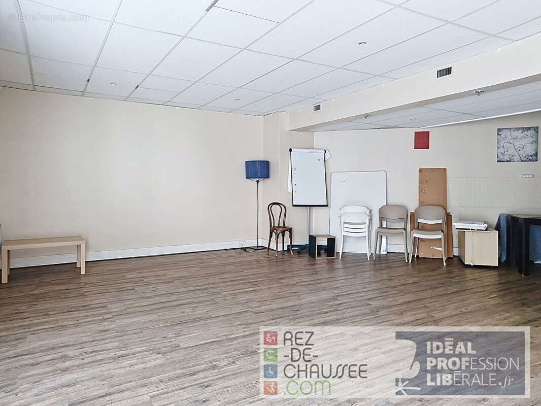 Secteur Croix-Rousse - Caluire - Bureaux 105 m² avec parking - photo 3
