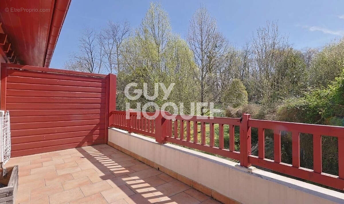 Appartement à CAMBO-LES-BAINS