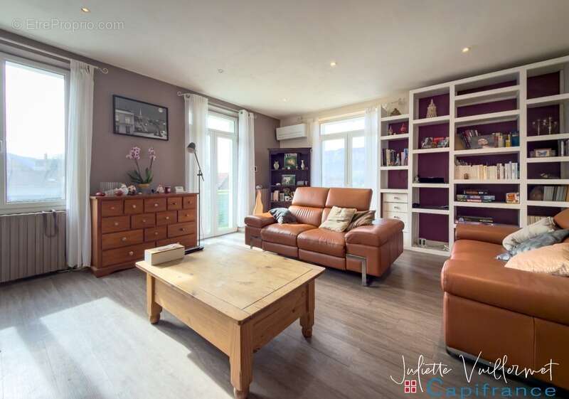 Maison à VILLARD-BONNOT