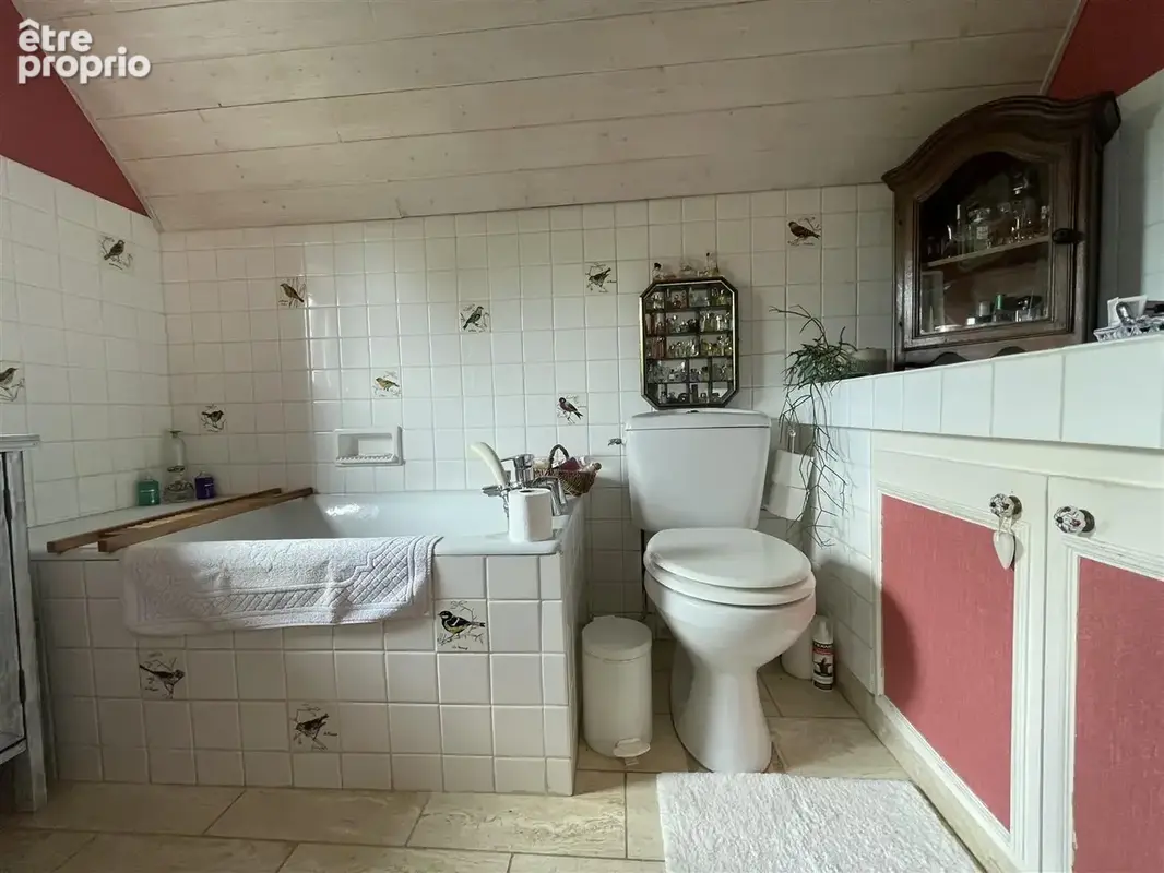 Proximité immédiate pays d'auge, à 2h15 de paris, à 1h de la mer, l'agence cazin immobilier vous propose à la - photo 6