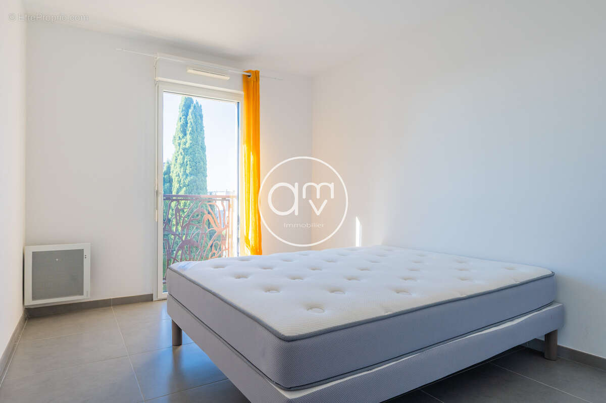 Appartement à HYERES