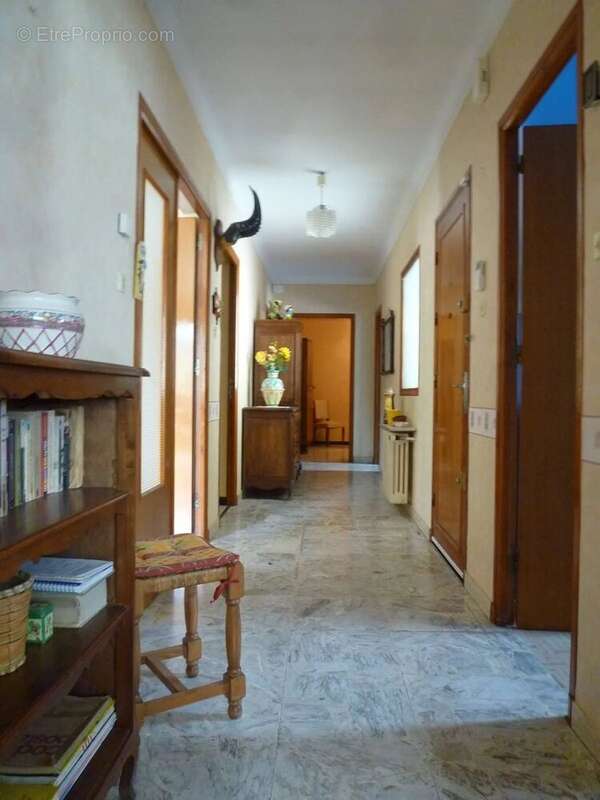 Maison à PUGET-THENIERS