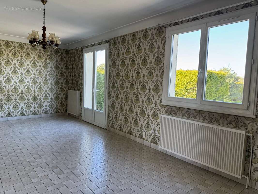 Maison à MONTBERT
