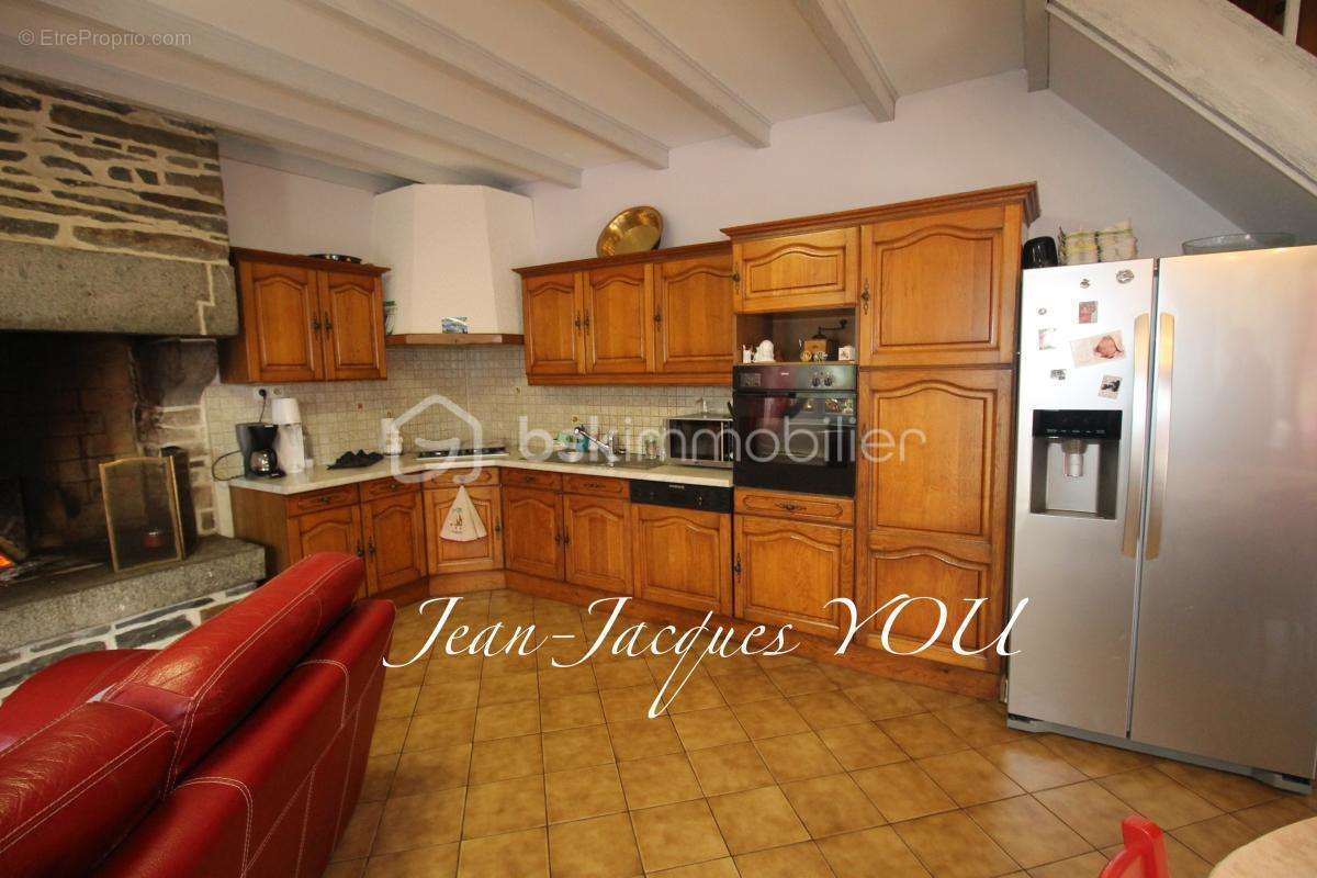 Maison à VILLEDIEU-LES-POELES