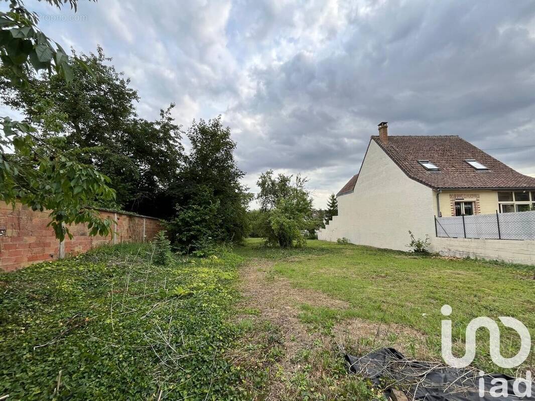 Photo 1 - Terrain à BRETEUIL