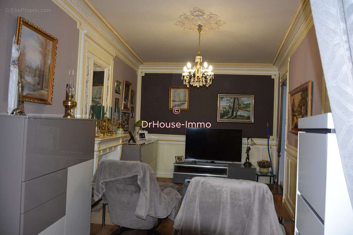 Maison à SAINT-JUNIEN