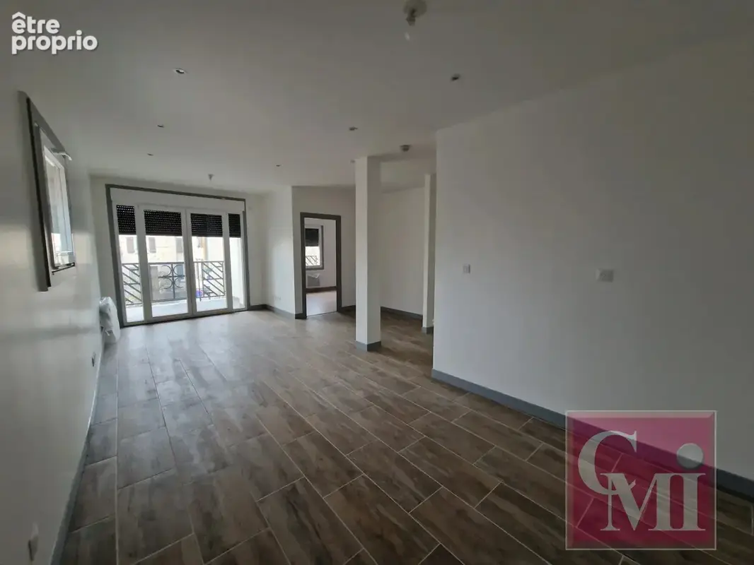 Bel appartement neuf avec terrasse ! - photo 3