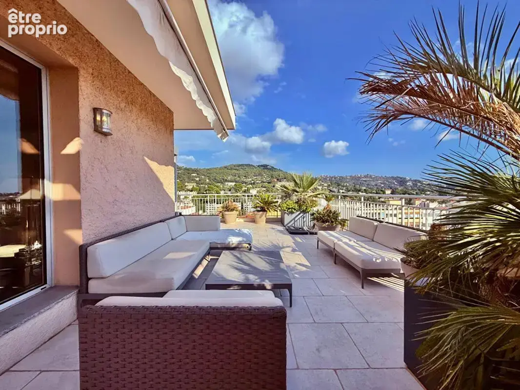 Penthouse vue mer avec ascenseur privatif ? Le Cannet - photo 14