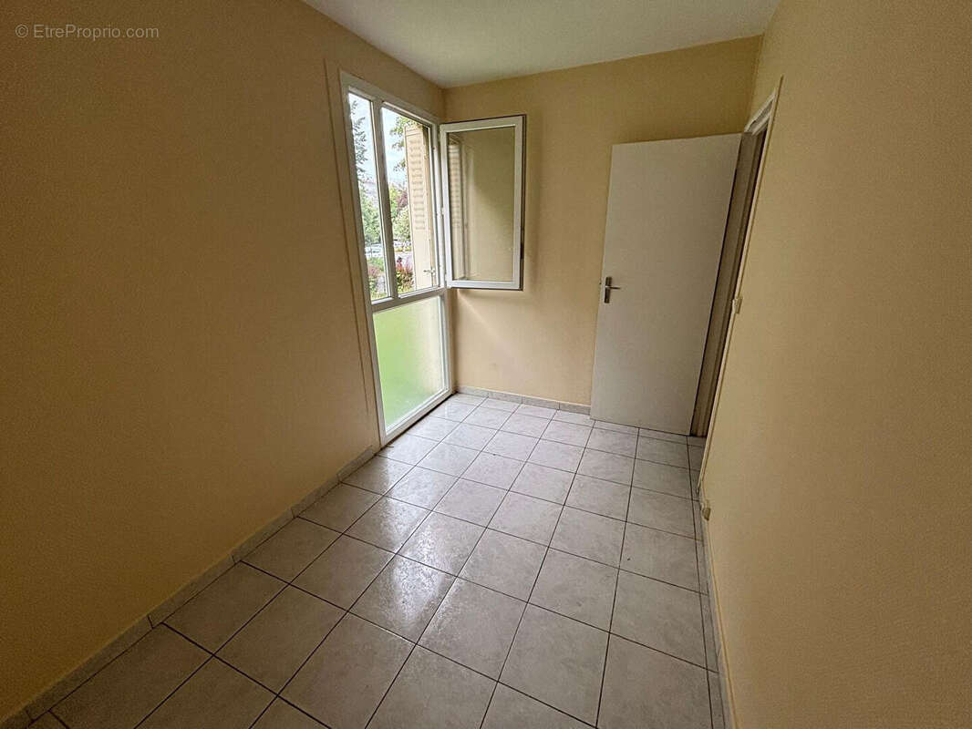 Appartement à SARCELLES